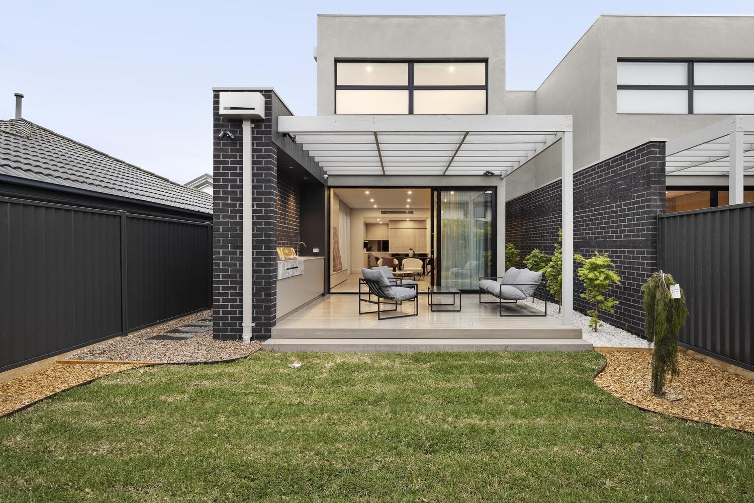 bentleigh-townhouse-backyard